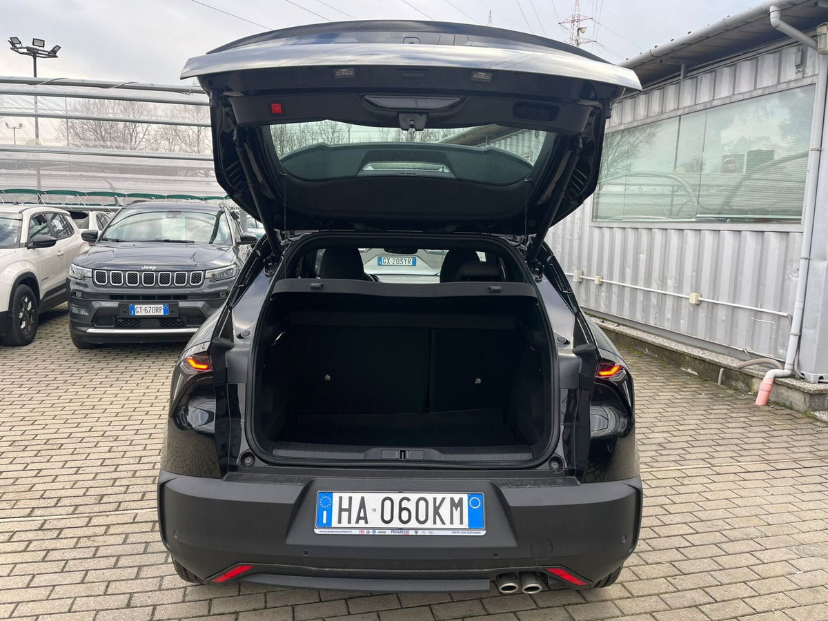 Alfa Romeo Junior 1.2 ibrida 145cv edct6 (10)