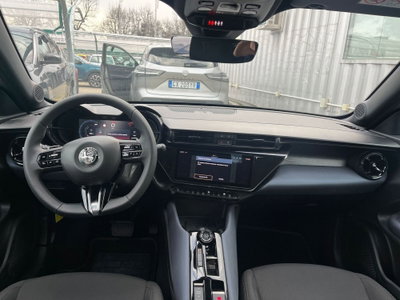 Alfa Romeo Junior 1.2 ibrida 145cv edct6 (13)