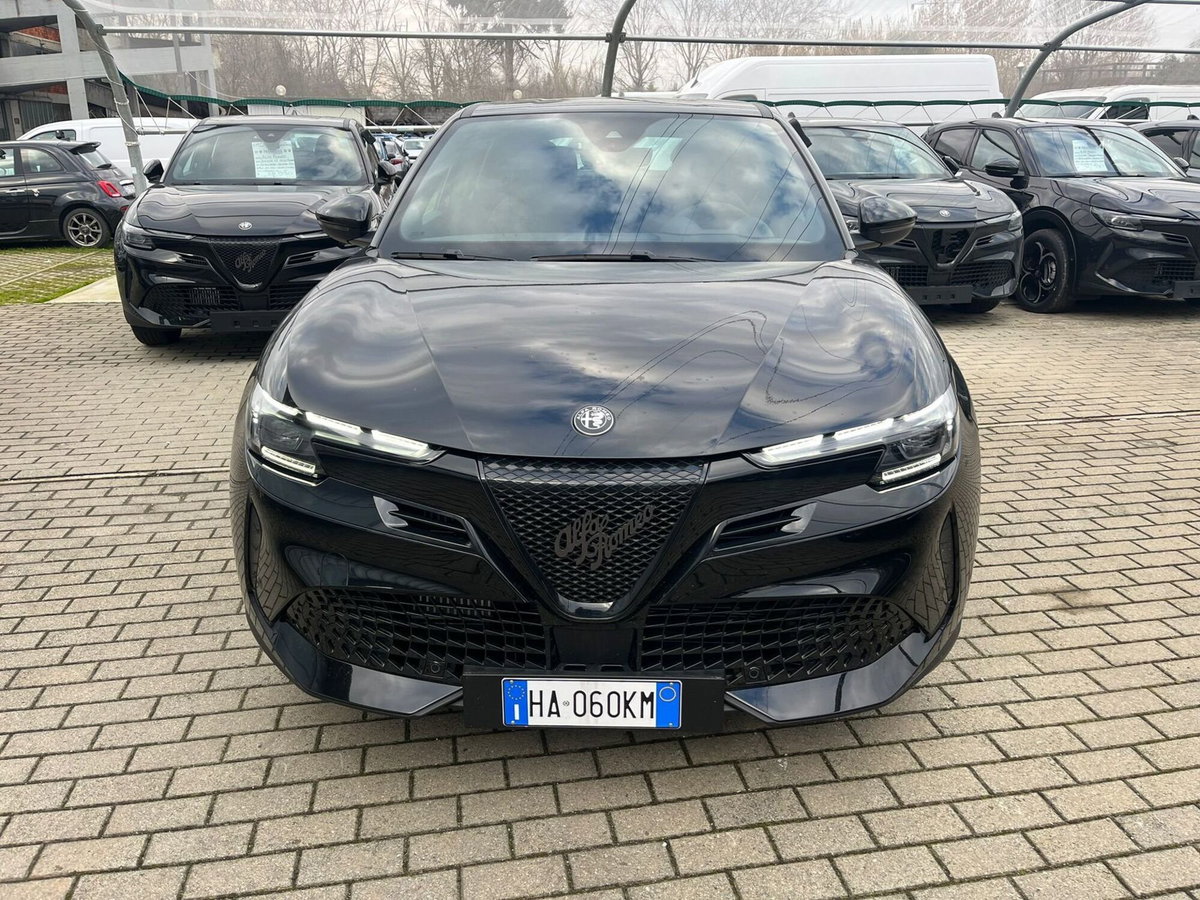 Alfa Romeo Junior 1.2 ibrida 145cv edct6 (3)