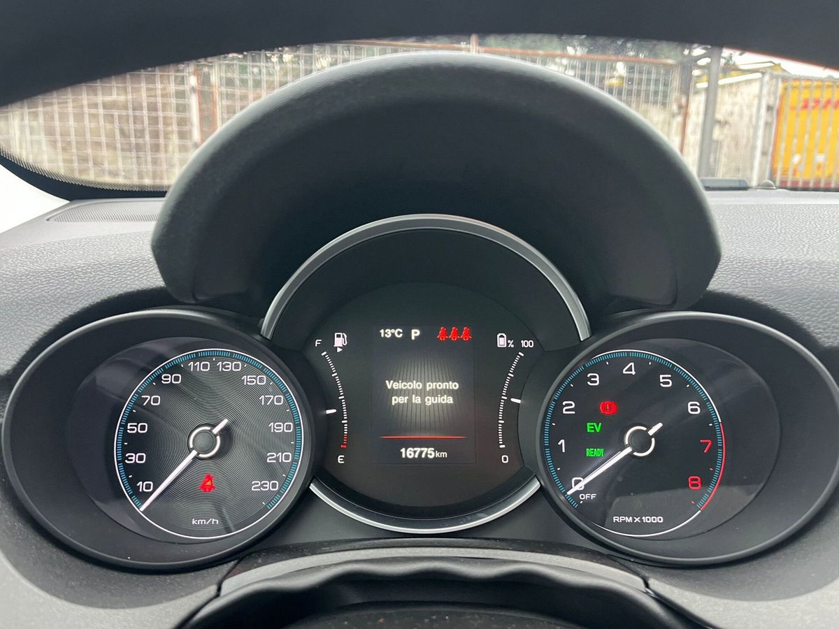 Fiat 500X 1.5 t4 hybrid 130cv dct (18)