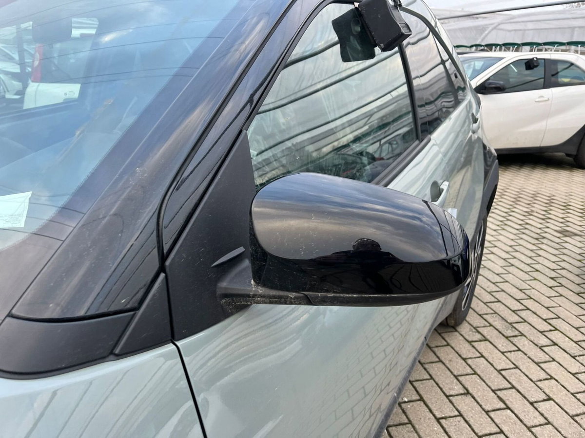 Toyota Aygo X 1.0 Trend Air 72cv s-cvt (11)