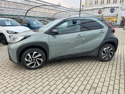 Toyota Aygo X 1.0 Trend Air 72cv s-cvt (2)