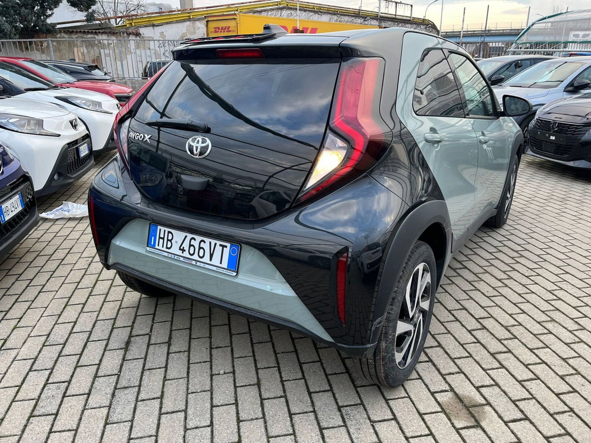 Toyota Aygo X 1.0 Trend Air 72cv s-cvt (6)