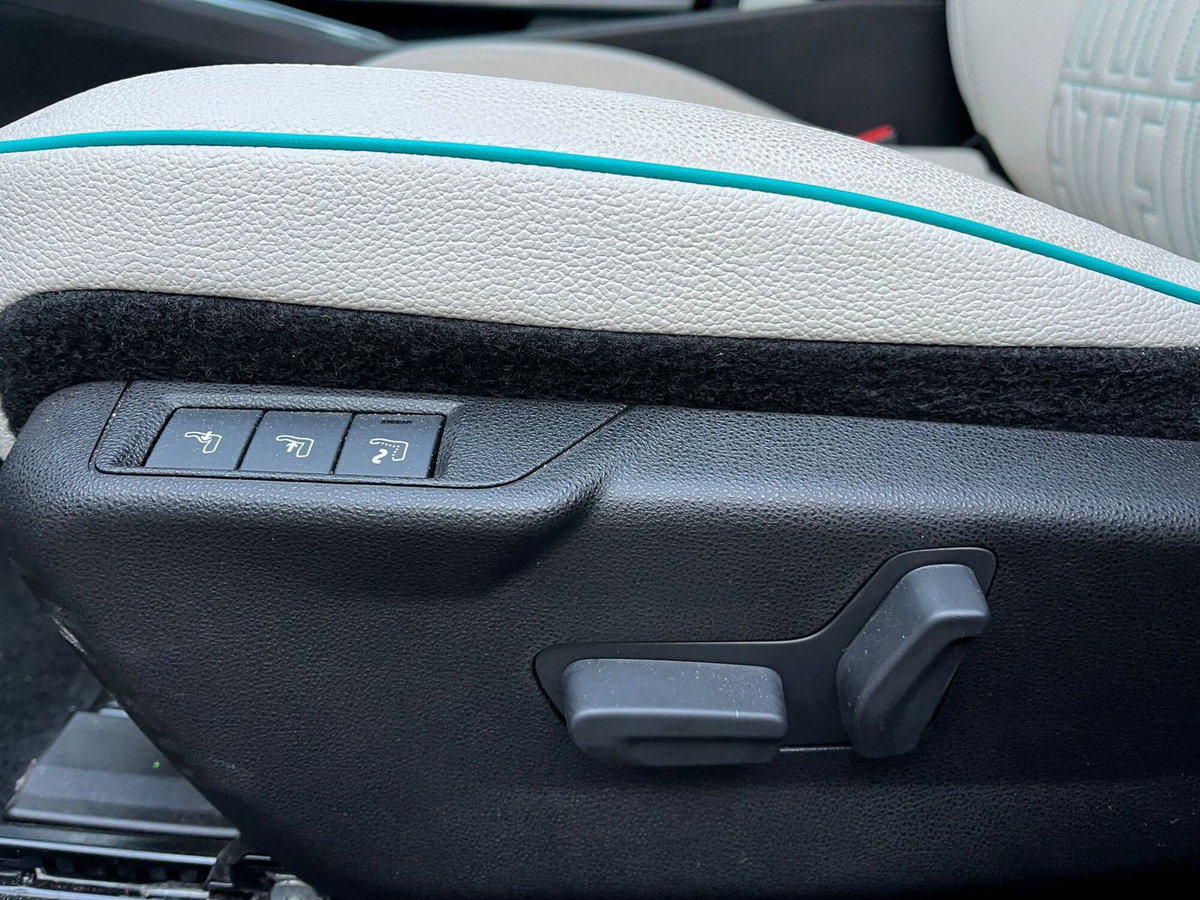 Fiat 600 1.2 hybrid La Prima 145cv auto (17)