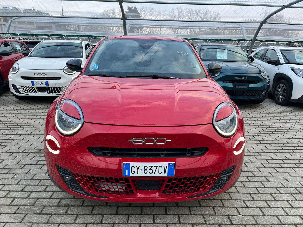 Fiat 600 1.2 hybrid La Prima 145cv auto (3)