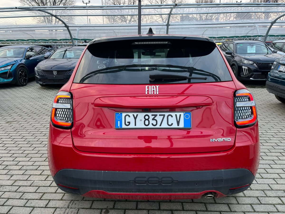 Fiat 600 1.2 hybrid La Prima 145cv auto (7)