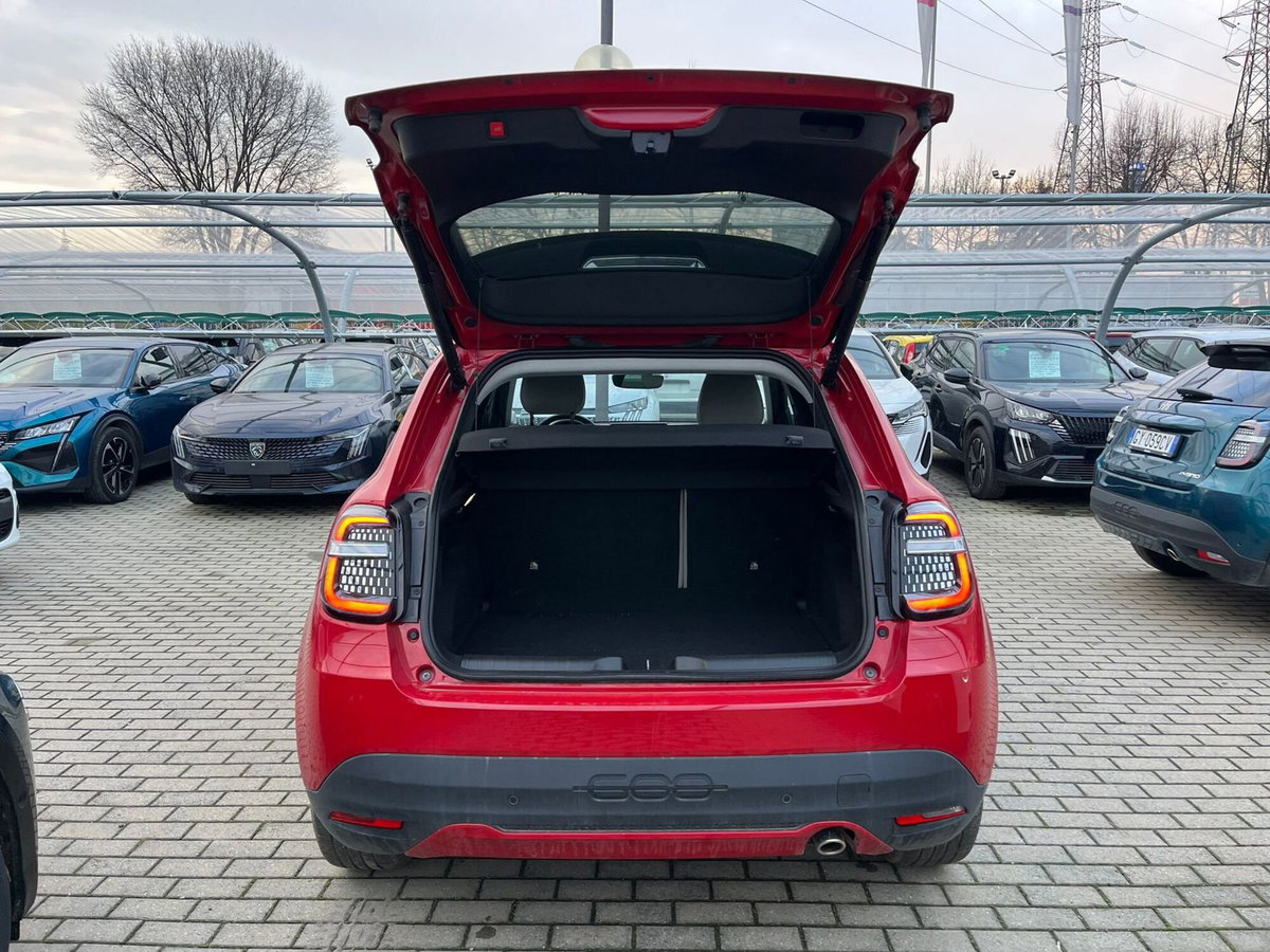 Fiat 600 1.2 hybrid La Prima 145cv auto (9)