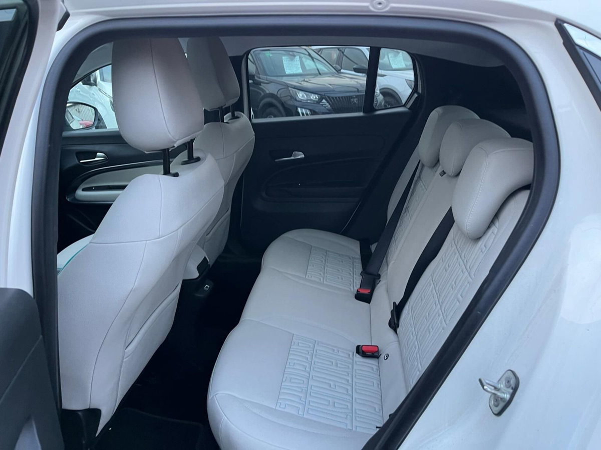 Fiat 600 1.2 hybrid La Prima 145cv auto (16)