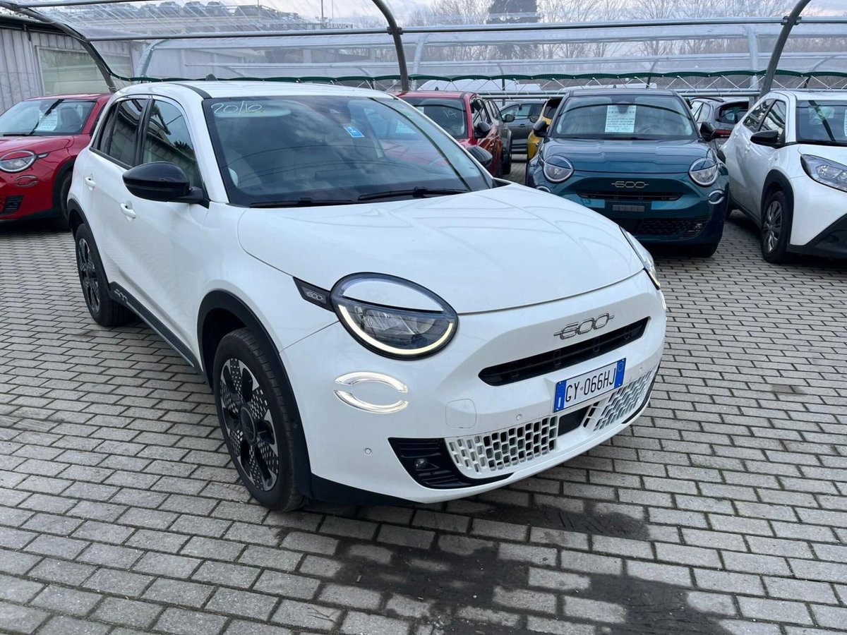 Fiat 600 1.2 hybrid La Prima 145cv auto (4)