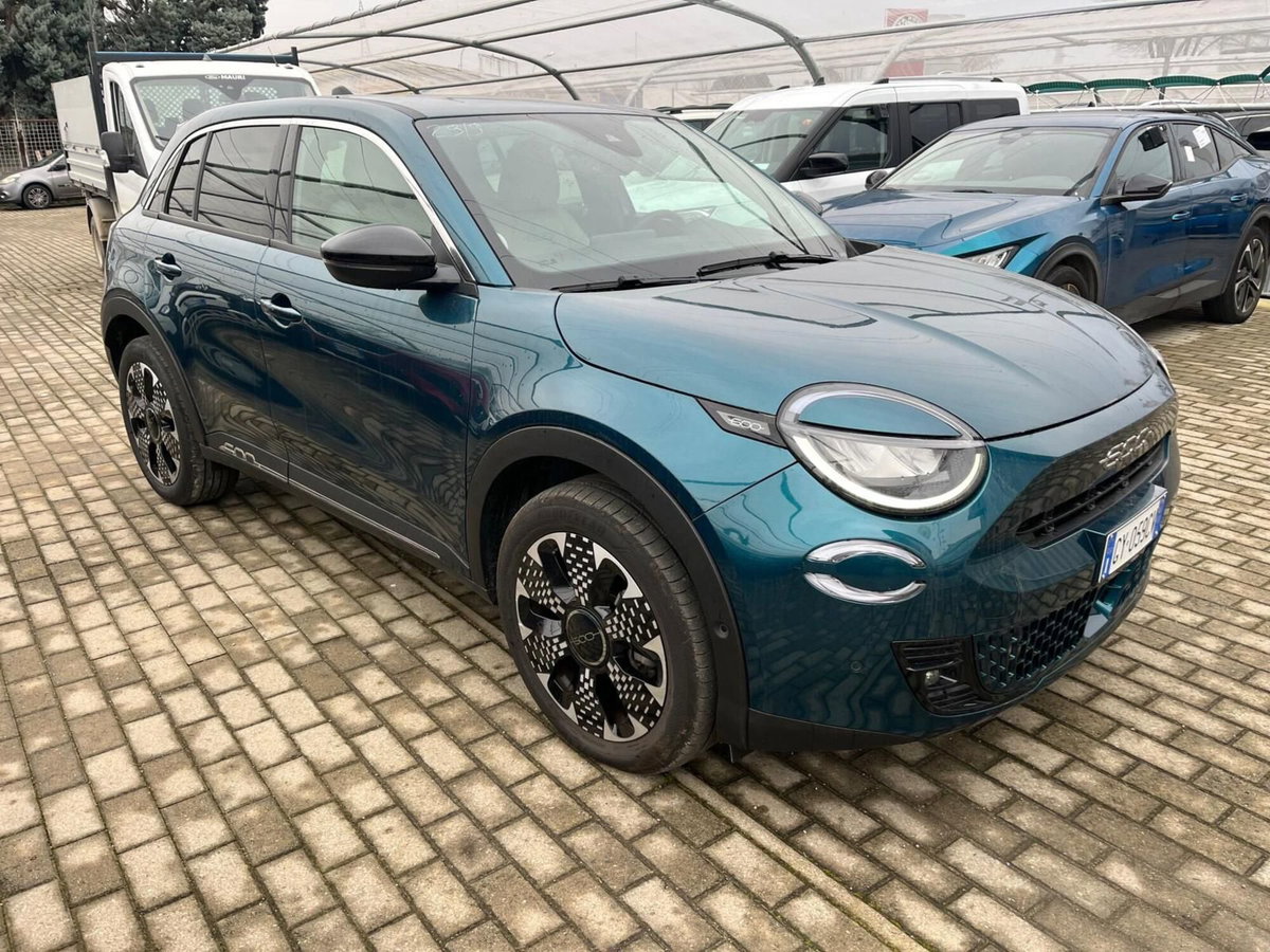 Fiat 600 1.2 hybrid La Prima 110cv auto