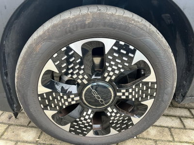 Fiat 600 1.2 hybrid La Prima 110cv auto (12)