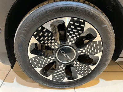 Fiat 600 1.2 hybrid La Prima 110cv auto (10)