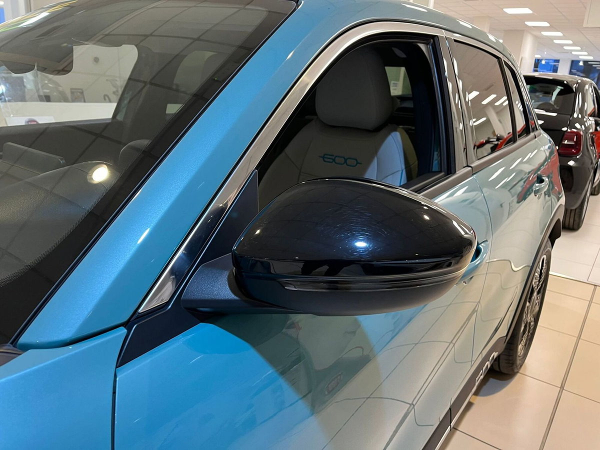 Fiat 600 1.2 hybrid La Prima 110cv auto (12)