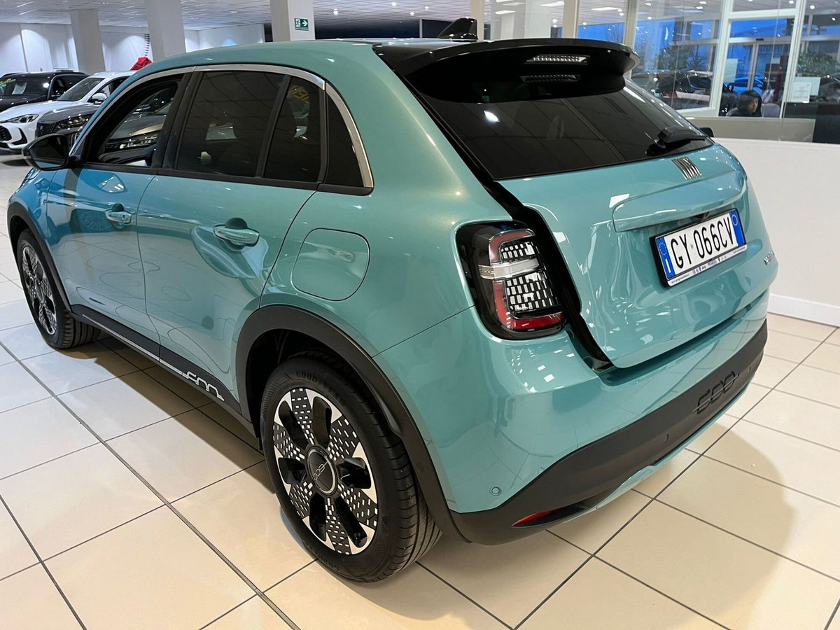 Fiat 600 1.2 hybrid La Prima 110cv auto (6)