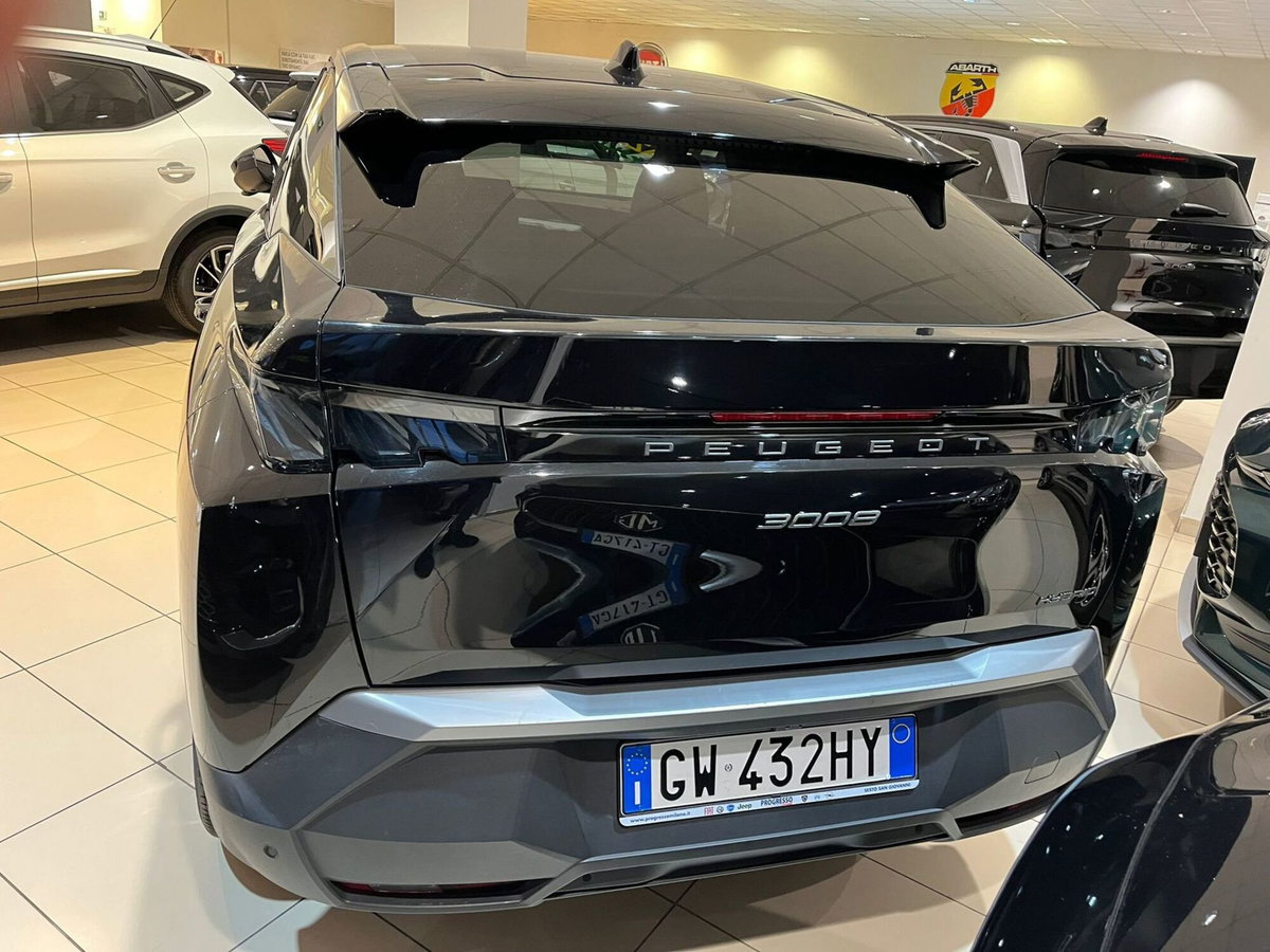 Peugeot 3008 73 kWh GT (6)