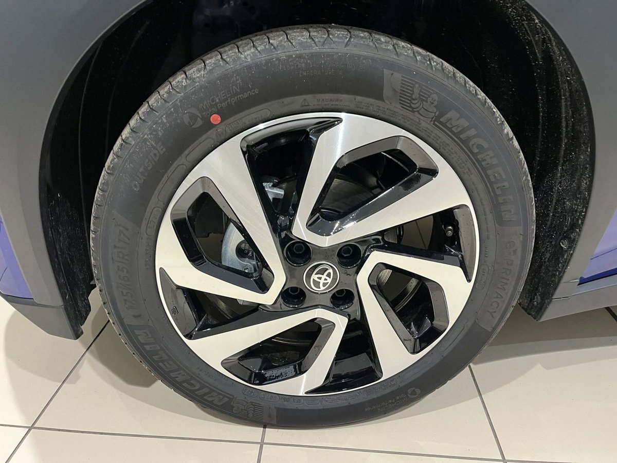 Toyota Aygo X 1.0 Trend Air 72cv s-cvt (11)