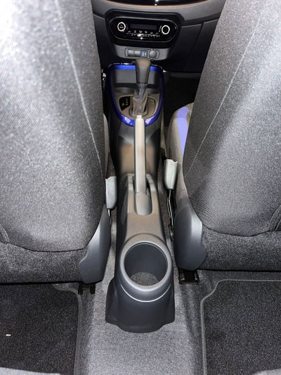 Toyota Aygo X 1.0 Trend Air 72cv s-cvt (19)