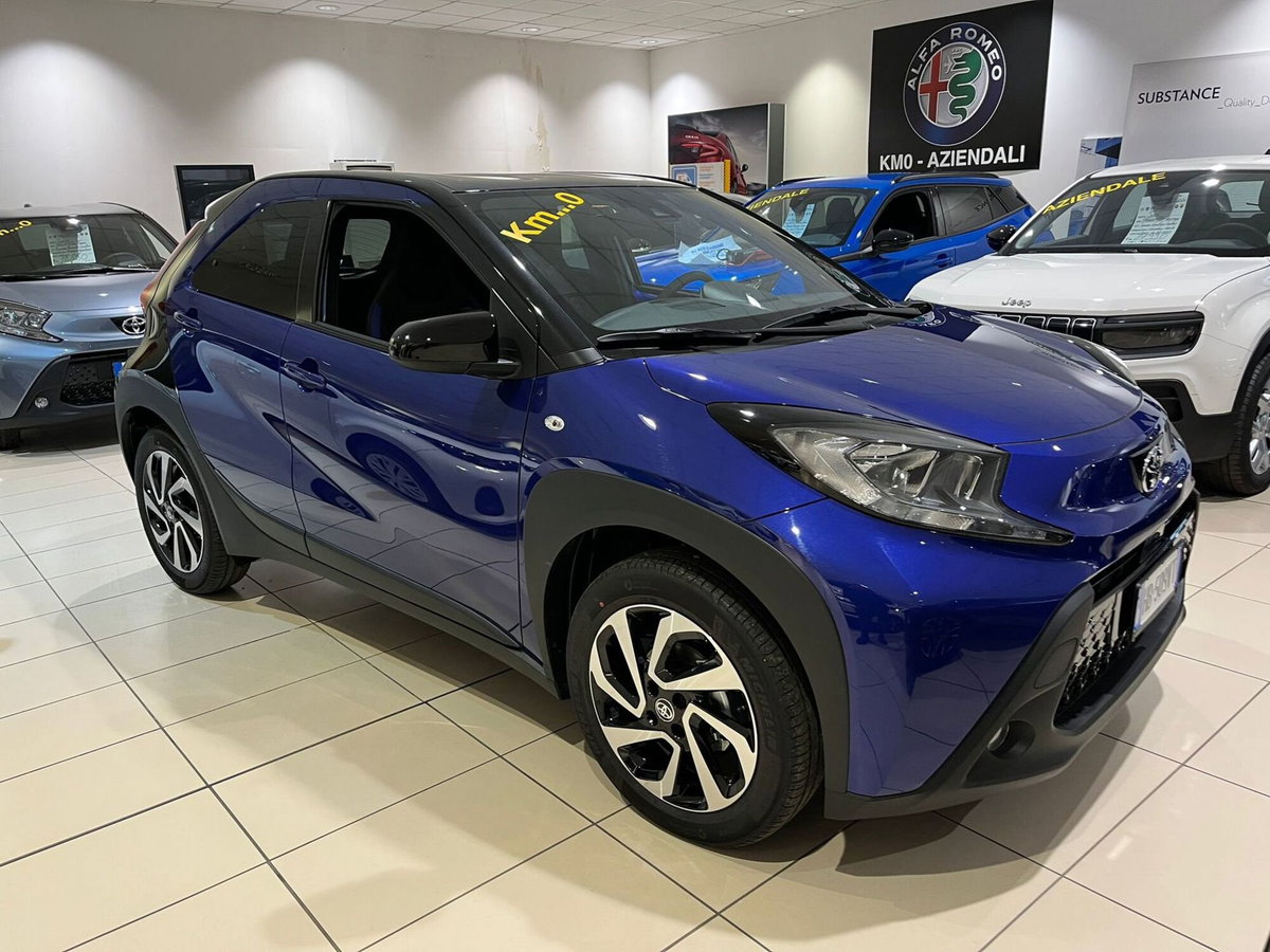 Toyota Aygo X 1.0 Trend Air 72cv s-cvt (3)