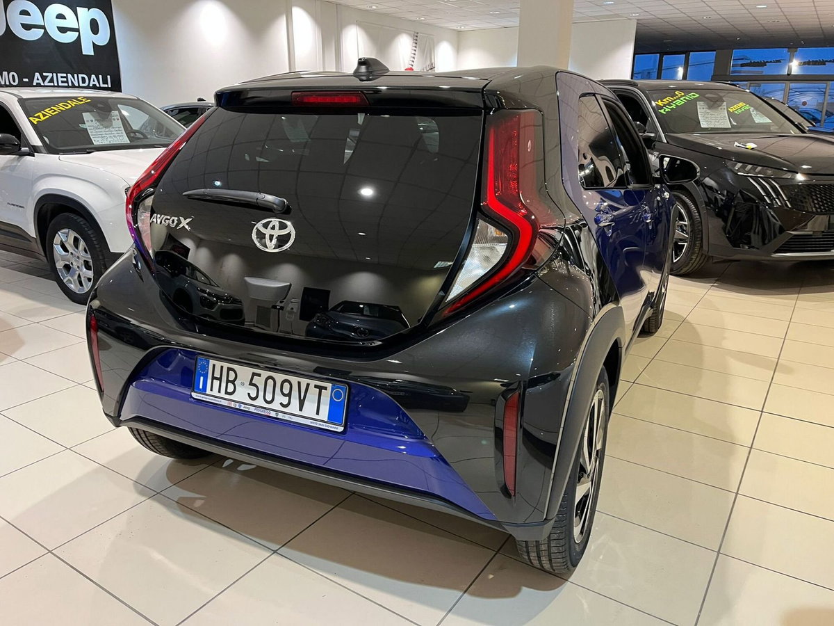 Toyota Aygo X 1.0 Trend Air 72cv s-cvt (5)