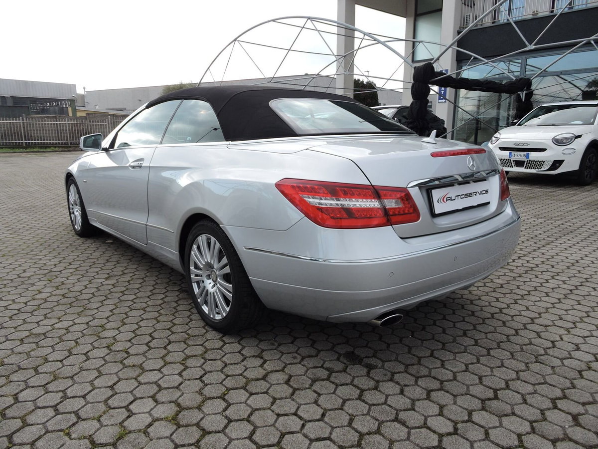 Mercedes-Benz Classe E Cabrio 220 CDI Cabrio BlueEFFICIENCY (8)