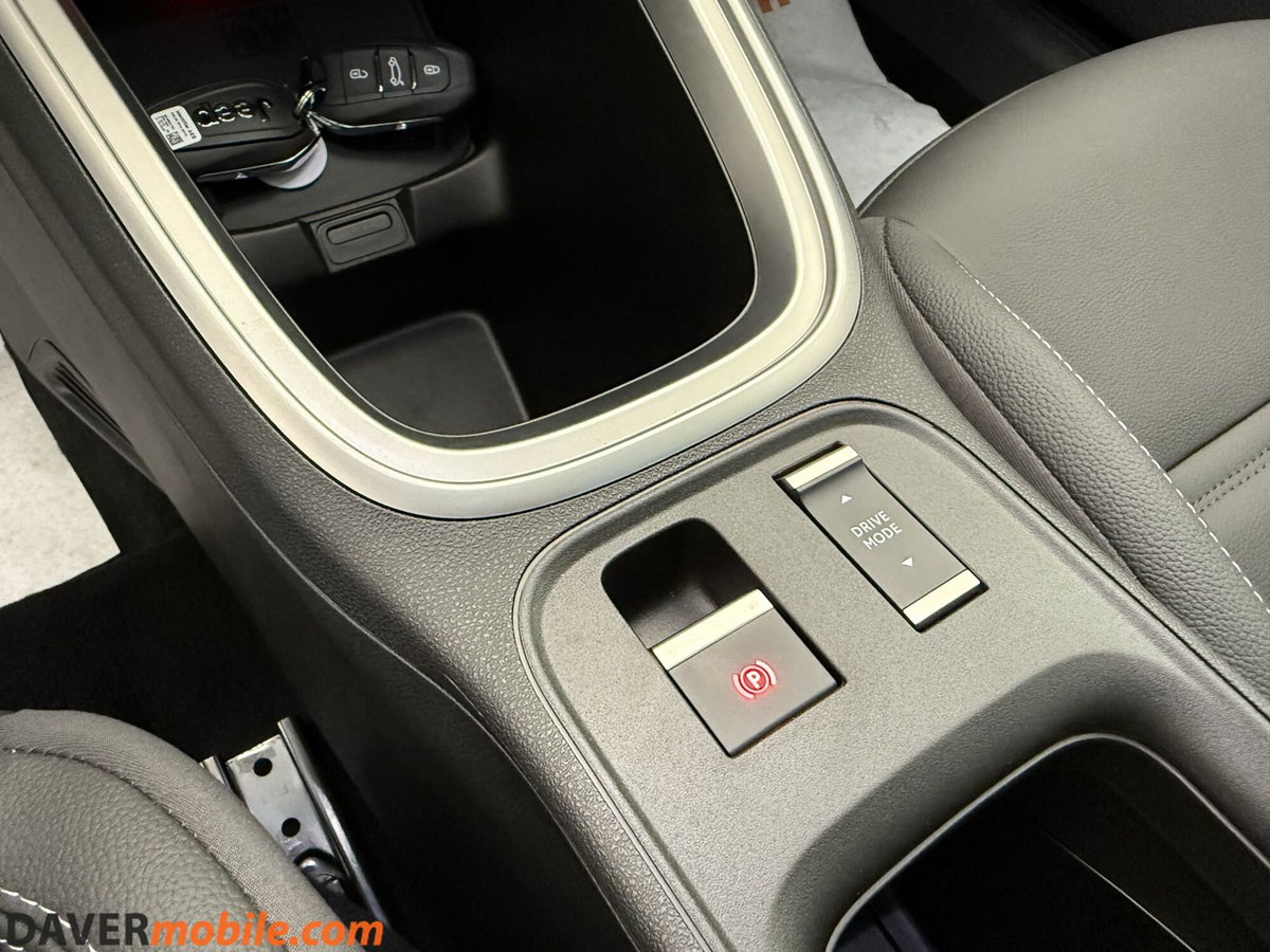 Jeep Avenger 1.2 turbo Summit fwd 100cv (19)