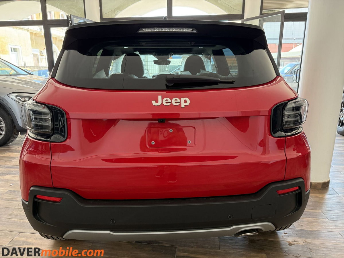 Jeep Avenger 1.2 turbo Summit fwd 100cv (6)