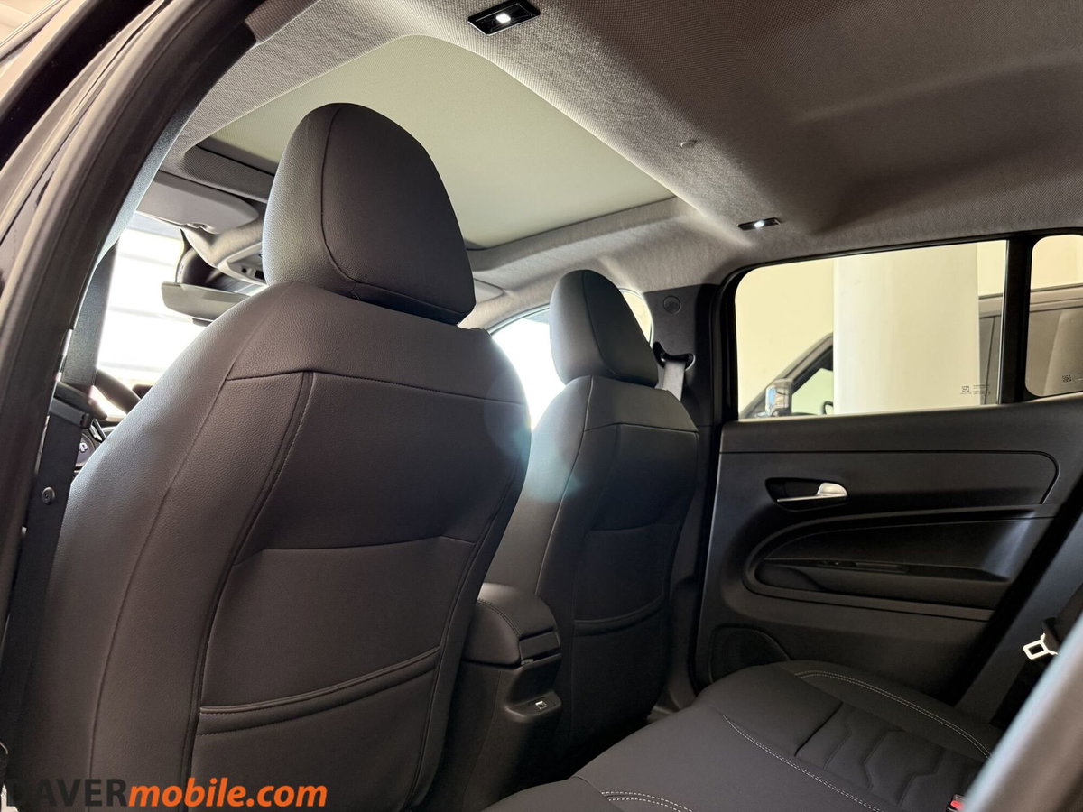 Jeep Avenger 1.2 turbo Summit fwd 100cv (9)