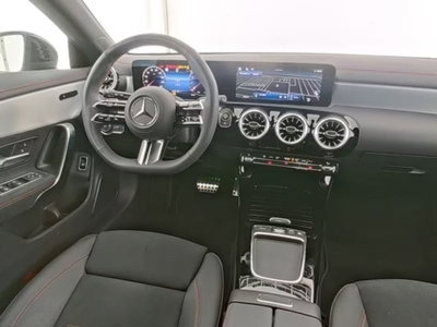 Mercedes-Benz CLA Shooting Brake EQ 350 AMG Line Premium Plus 4matic (9)