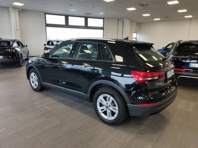 Audi Q3 35 TDI quattro S tronic (9)