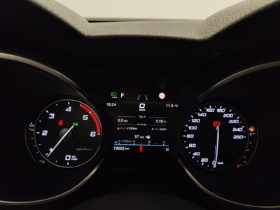 Alfa Romeo Stelvio Stelvio 2.2 Turbodiesel 210 CV AT8 Q4 Veloce (10)