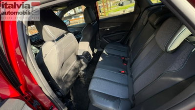 Peugeot 3008 BlueHDi 130 S&S EAT8 Allure Pack (7)