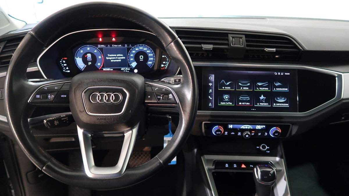 Audi Q3 35 TDI quattro S tronic Business (16)