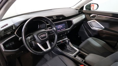Audi Q3 35 TDI quattro S tronic Business (2)