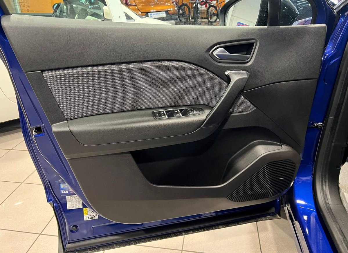 Renault Captur 1.0 eco-g Techno 100cv (7)