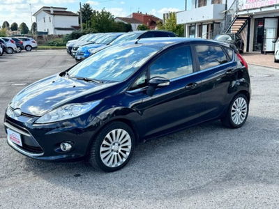 Ford Fiesta 1.4 TDCi 68CV 5 porte Titanium usata