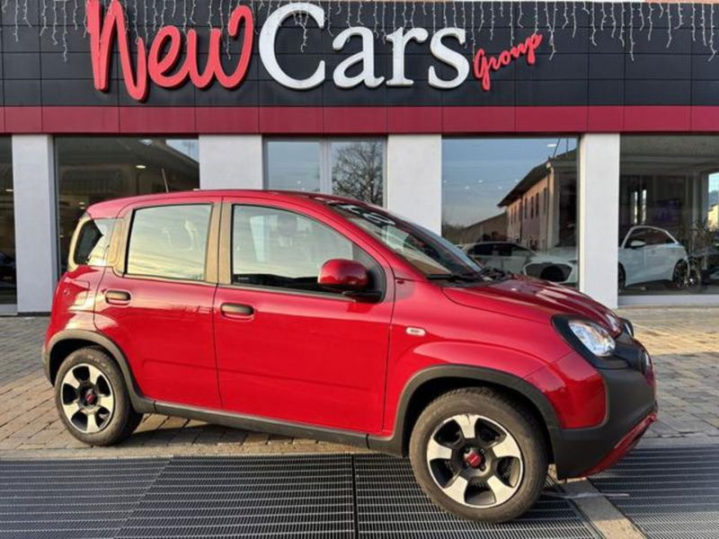 Fiat Panda Cross 1.0 firefly hybrid Cross s&s 70cv 5p.ti