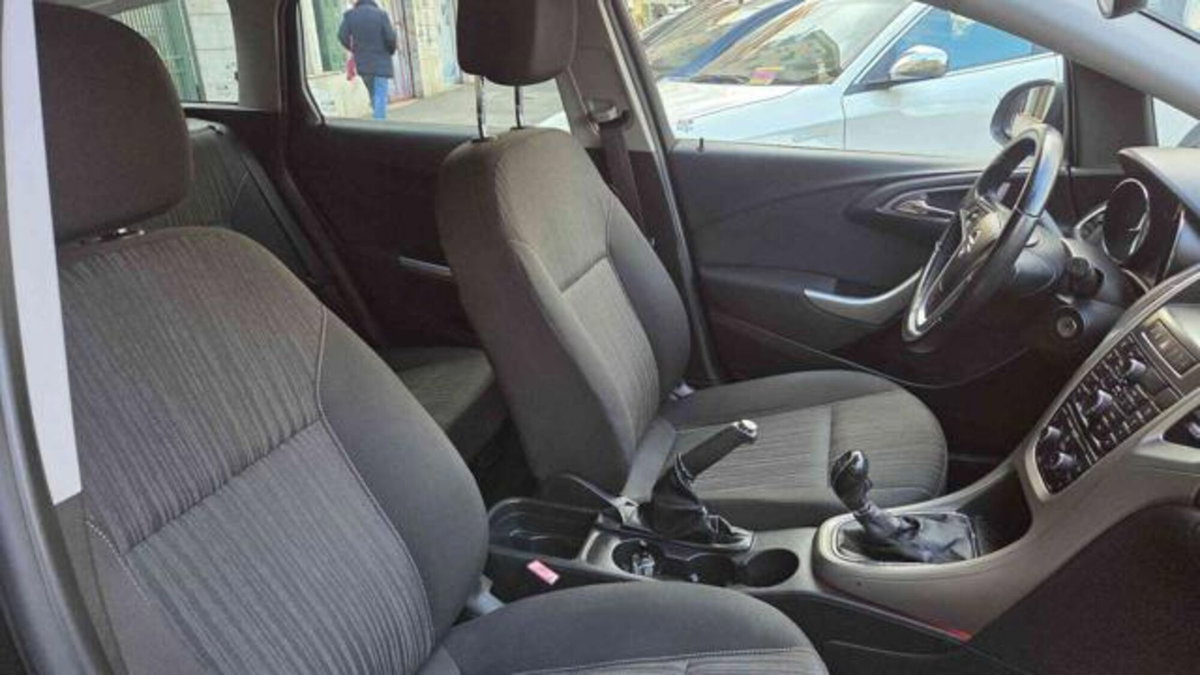 Opel Astra Station Wagon 1.3 CDTI 95CV S&S Sports Cosmo (8)