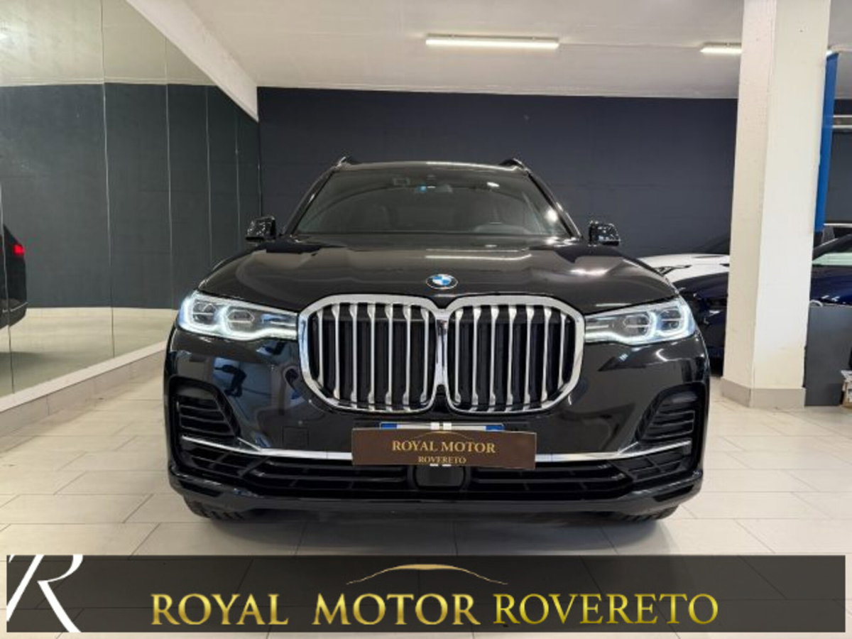 BMW X7 xDrive30d (2)
