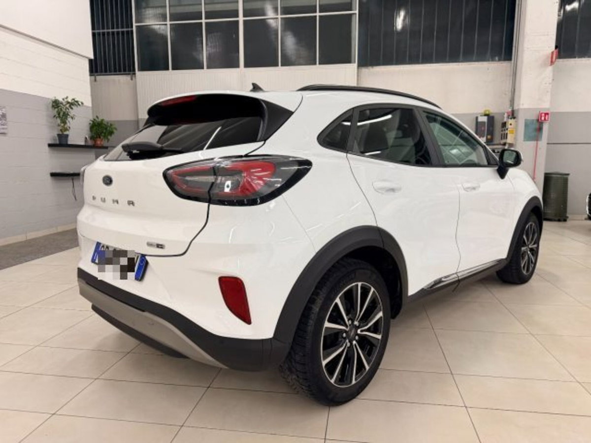Ford Puma 1.0 EcoBoost Hybrid 125 CV S&S aut. Titanium X (5)