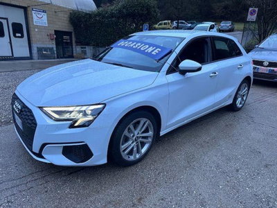 Audi A3 Sportback 2.0 tdi S line edition 150cv s-tronic usata
