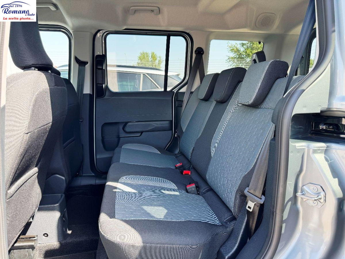 Ford Tourneo Courier 1.0 EcoBoost 100 CV Plus (12)