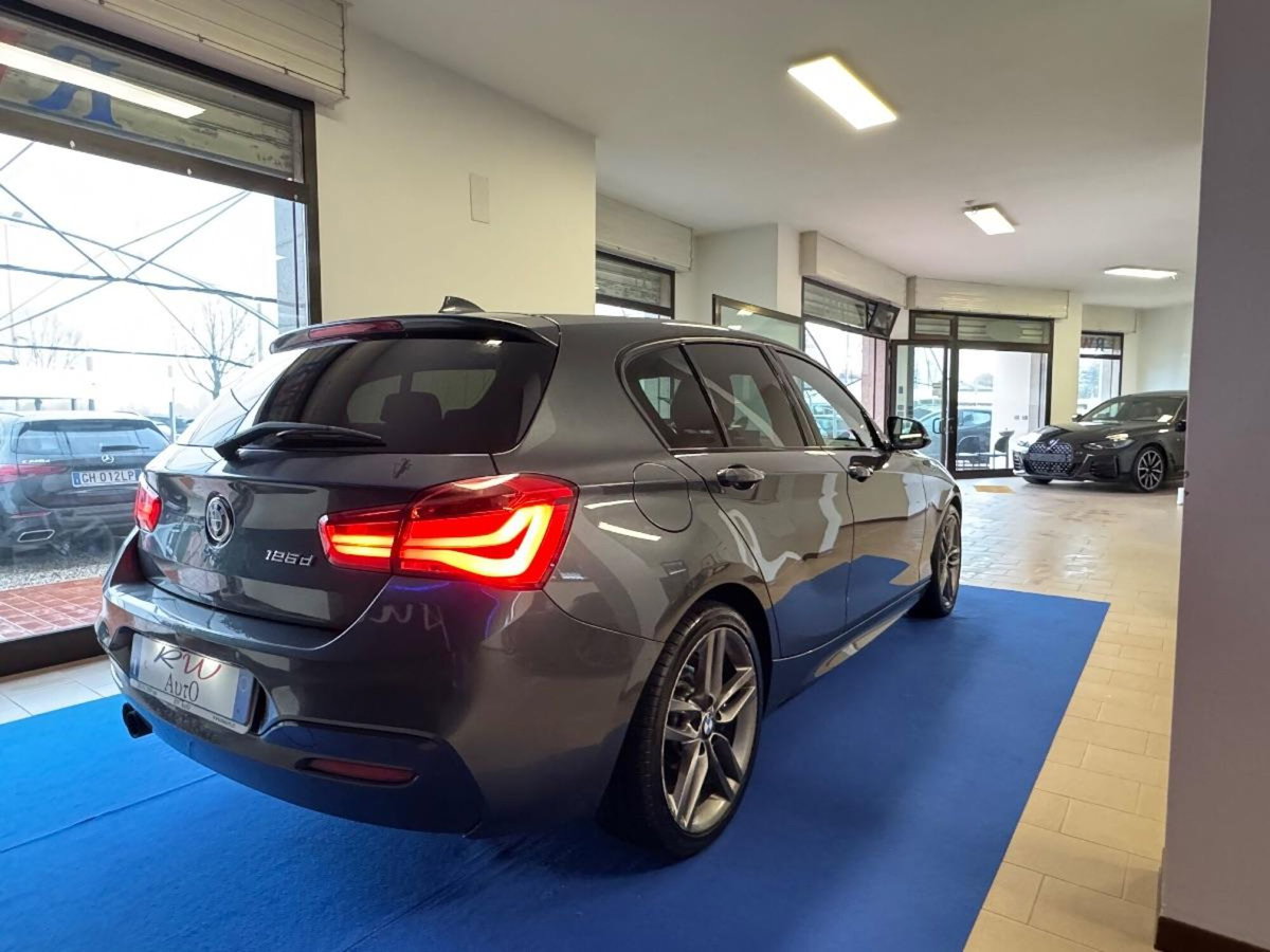 BMW Serie 1 5p. 125d 5p. Msport (5)