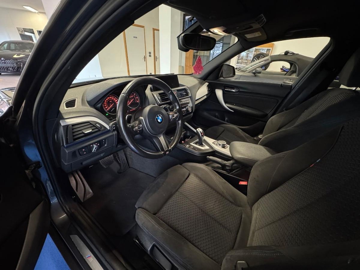 BMW Serie 1 5p. 125d 5p. Msport (9)