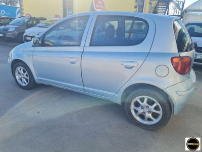 Toyota Yaris 16V cat 5 porte Luna (5)