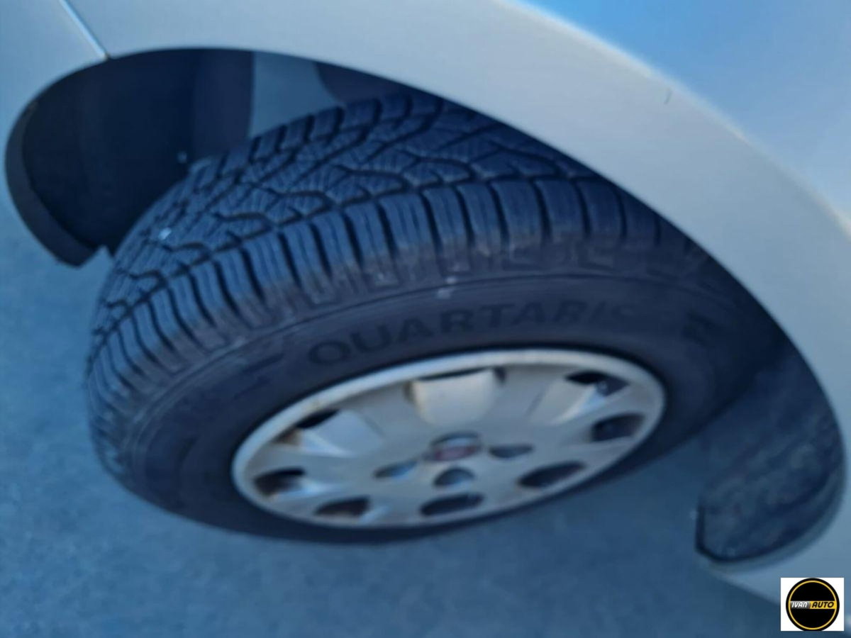 Fiat Panda 1.2 Emotion (18)