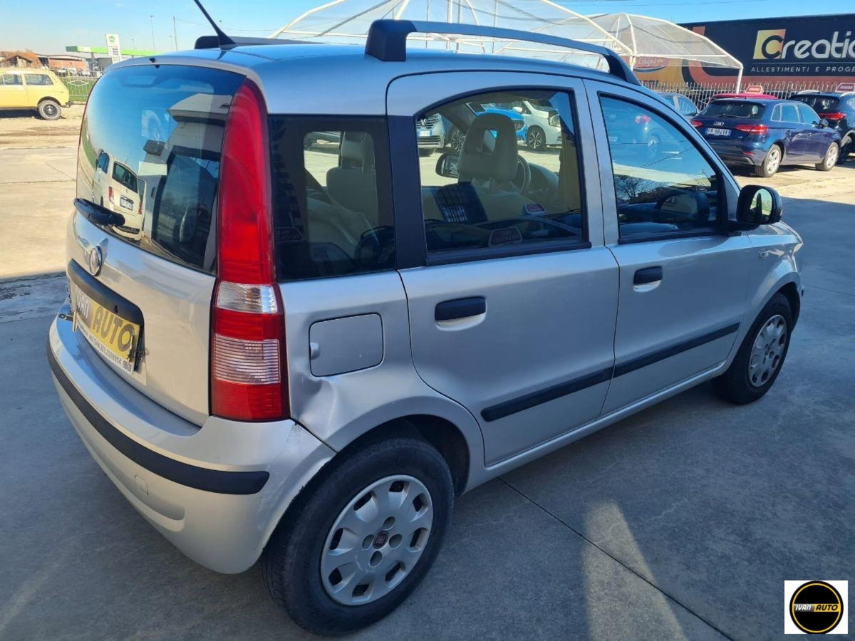 Fiat Panda 1.2 Emotion (5)