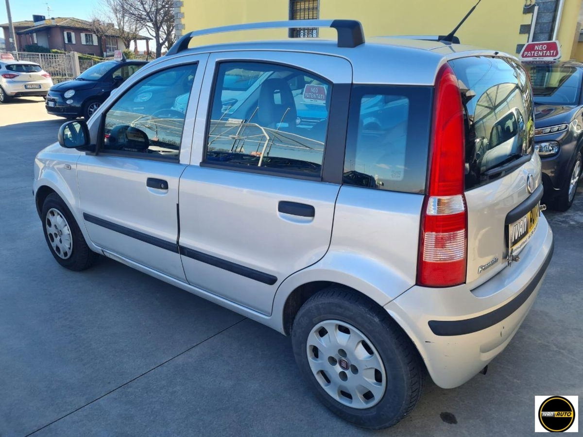 Fiat Panda 1.2 Emotion (6)