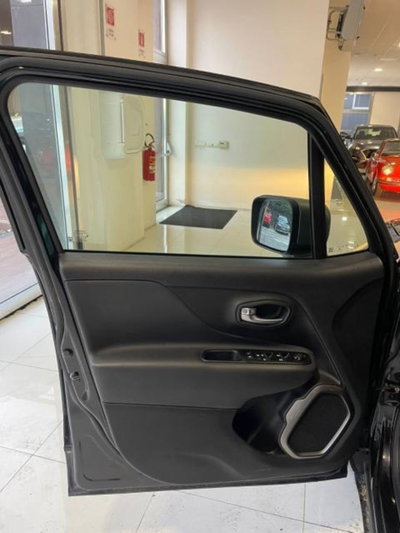 Jeep Renegade 1.6 Mjt 120 CV Limited (11)