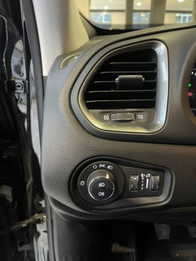 Jeep Renegade 1.6 Mjt 120 CV Limited (13)