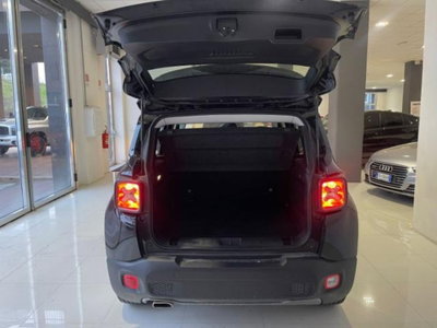 Jeep Renegade 1.6 Mjt 120 CV Limited (9)